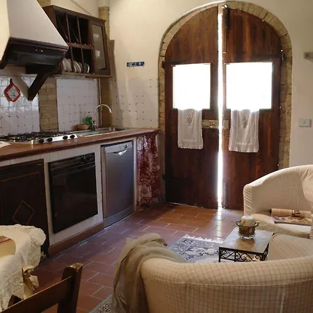 Отель Rodilosso *